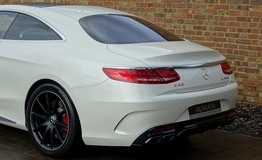 Mercedes-Benz S Class S63 Coupe 9