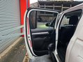 Toyota Hilux INVINCIBLE 4WD D-4D DCB 23