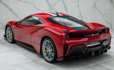 Ferrari 488 Pista 10