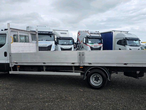 Iveco Daily Daily 72C18HA8 Auto Business Dropside 7