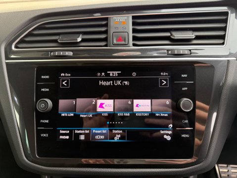 Volkswagen Tiguan 1.5 TSI R-Line DSG Euro 6 (s/s) 5dr 27