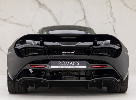 McLaren 720S Performance 4