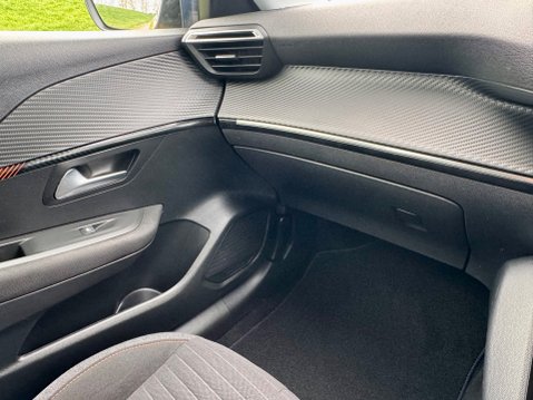 Peugeot 208 PURETECH ACTIVE PREMIUM S/S 36