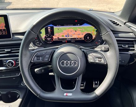 Audi A4 2.0 A4 Black Edition 40 TDI Semi-Auto 5dr 20