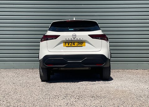 Nissan Qashqai DIG-T ACENTA PREMIUM DCT MHEV 5