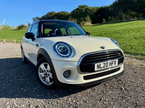 Mini Hatch COOPER CLASSIC 10
