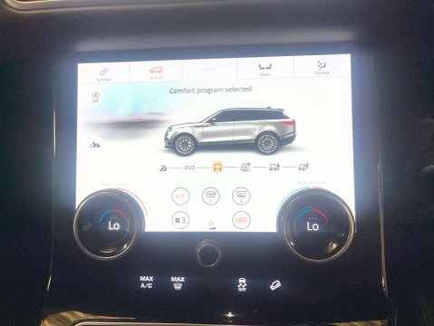 Land Rover Range Rover Velar 2.0 Range Rover Velar R-Dynamic HSE D240 Auto 4WD 5dr 19