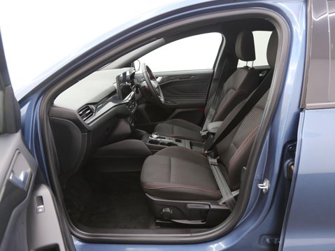 Ford Focus 1.5 EcoBlue ST-Line Auto Euro 6 (s/s) 5dr 22