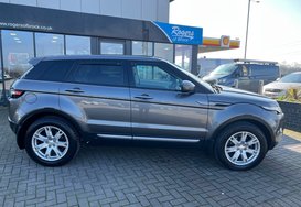 Land Rover Range Rover Evoque 2.2 SD4 PURE TECH PANORAMIC ROOF 6