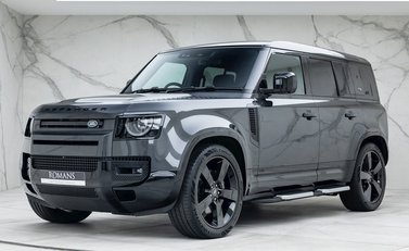 Land Rover Defender 110 V8 6