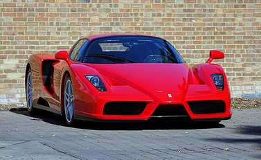 Ferrari Enzo 1