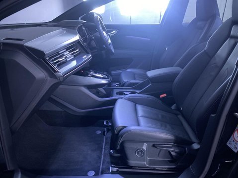 Audi Q4 45 S line SUV 5dr Electric Auto 82kWh (286 ps) 17