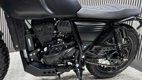 Mutt DRK-01 125 2025 ONLY 129 MILES MOT 2028 MODERN RETRO BIKE 125CC 31