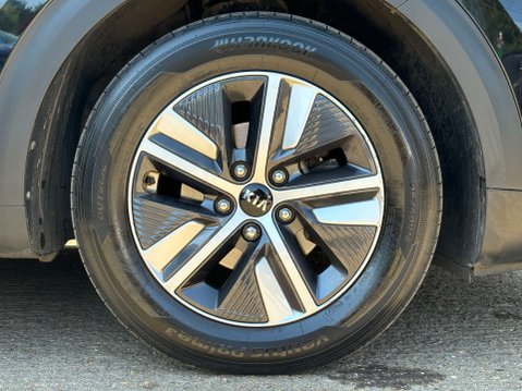 Kia Niro 1.6 Niro 2 HEV Semi-Auto 5dr 35