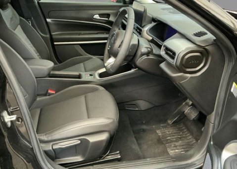 Jeep Avenger 54kWh Summit SUV 5dr Electric Auto (156 ps) 11