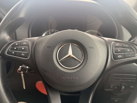 Mercedes-Benz Vito 1.6 Vito 111 CDi 25