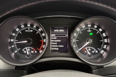 Skoda Superb SE PLUS TDI CR DSG - 2 OWNERS - 14 SERVICES - NEW MOT 34