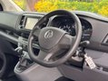 Vauxhall Vivaro 1.5 Vivaro 2700 Sportive S/S 26