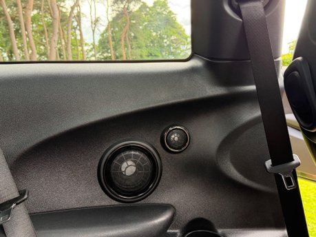 Mini Hatch JOHN COOPER WORKS 18