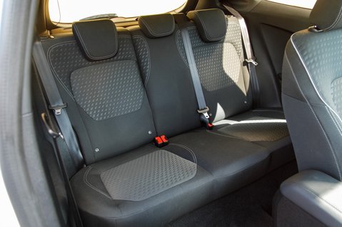 Ford Fiesta TITANIUM 35