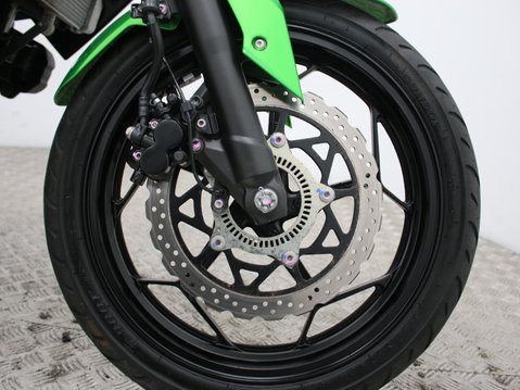 Kawasaki Z125 BR 125 LPFNN 30