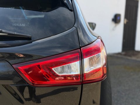 Nissan Qashqai 1.2 DIG-T n-tec 2WD Euro 6 (s/s) 5dr 32
