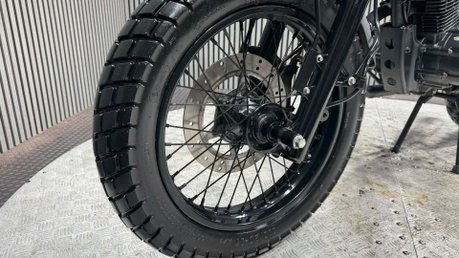 WK Bikes Scrambler 2023 ONLY 5K 1 OWNER MOT AUGUST 2027 LEARNER 125CC 28