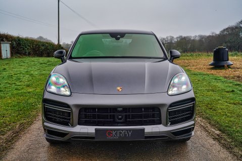 Porsche Cayenne TURBO S E-HYBRID 27