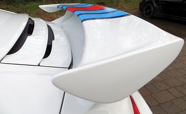 Porsche 911 (991) Martini Racing Edition 11