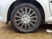 Peugeot 107 1.0 107 Urban Move 3dr 28