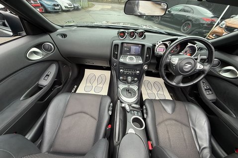 Nissan 370Z V6 GT AUTOMATIC ROADSTER - VERY RARE AUTO CONVERTIBLE 34