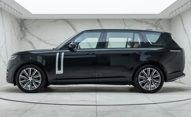 Land Rover Range Rover D350 AUTOBIOGRAPHY LWB 5