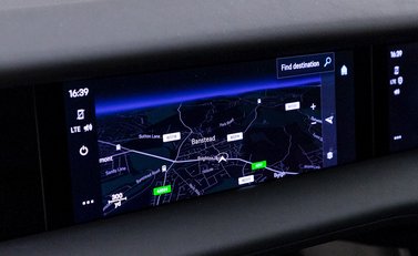 Porsche Taycan 4S Cross Turismo 21