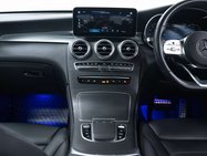 Mercedes-Benz GLC 2.0 GLC300d AMG Line (Premium Plus) SUV 5dr Diesel G-Tronic+ 4MATIC Euro 6 27