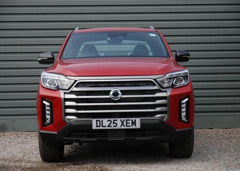 KGM Musso SARACEN 36