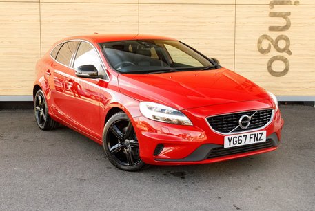 Volvo V40 T2 R-DESIGN NAV PLUS