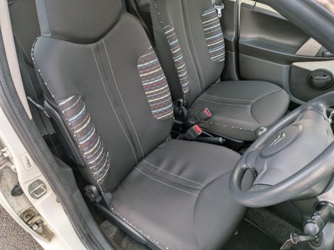 Citroen C1 1.0i VTR Euro 5 5dr 9