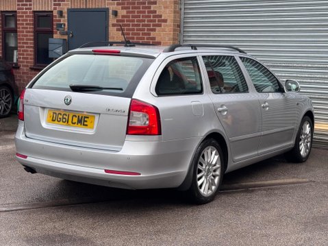 Skoda Octavia 1.8 TSI Laurin & Klement Estate 5dr Petrol Manual Euro 5 (160 ps) 25