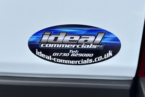 Ford Transit 290 L2 H2 130 ps Trend Panel Van - Air Con 14