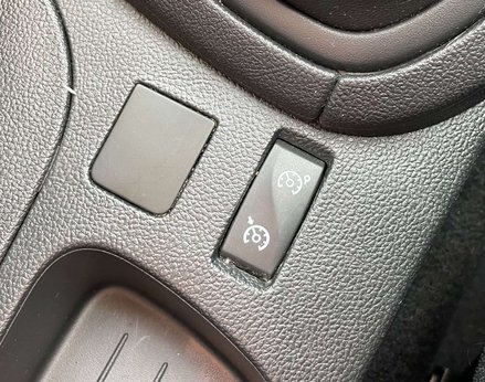 Renault Clio 1.1 Clio Play 5dr 34