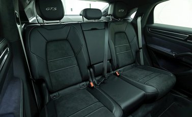 Porsche Cayenne GTS Coupé 11