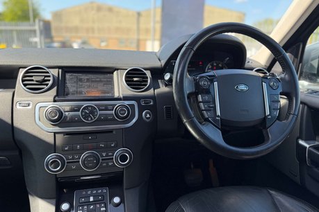 Land Rover Discovery 3.0 Discovery HSE SDV6 Auto 4WD 5dr 25