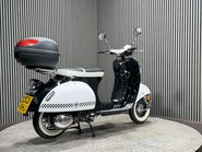 Ajs MODENA 2021 ONLY 800 MILES MODERN RETRO SCOOTER 125CC MOT OCTOBER 2027 3