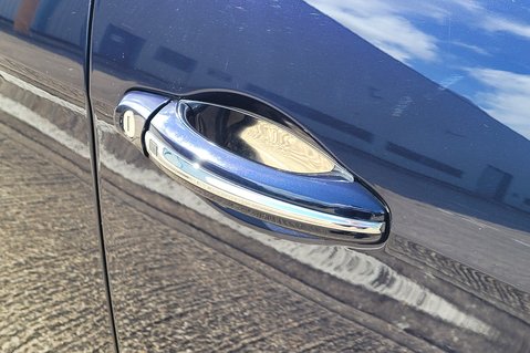 Bentley Flying Spur V8 54