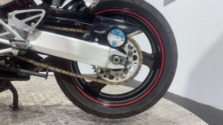 Honda CBR CBR600 F 2000 SPARES OR REPAIR ONLY 8K PROJECT SPORTS BIKE 600CC 26