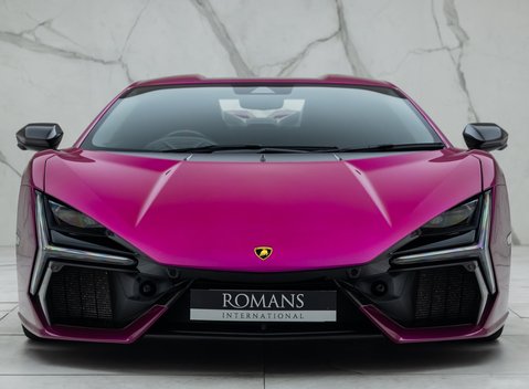Lamborghini Revuelto 7
