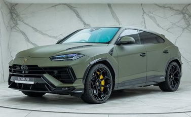Lamborghini Urus Performante 1