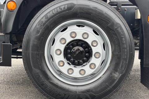 MAN TGM 18.290 4X2 Hiab Hook Loader 26