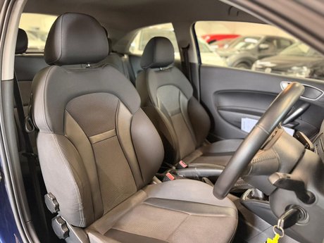 Audi A1 1.2 TFSI Sport Euro 5 (s/s) 3dr 10