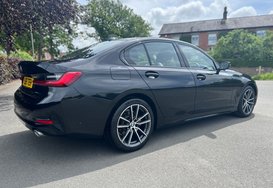 BMW 3 Series 318D SPORT 5
